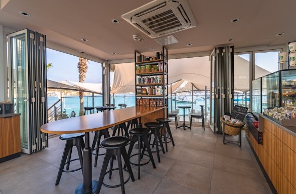 starbucks-mellieha-16