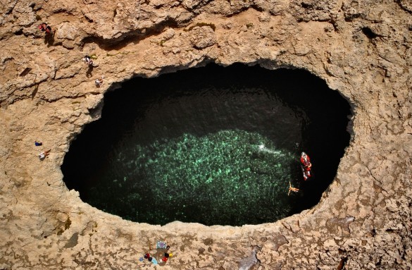 robert-noreiko-mK3sOidAKBw-unsplash