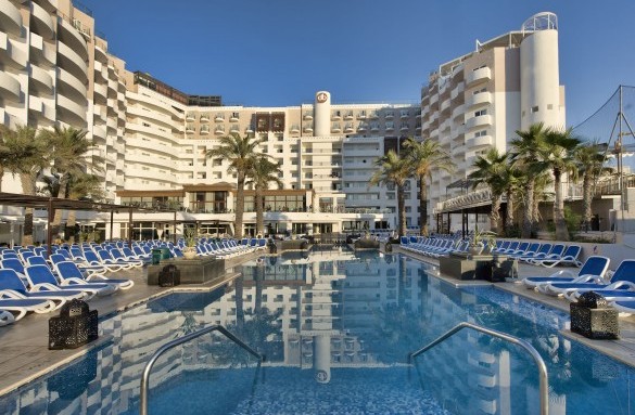 dbsanantoniohoteloutdoorpoolmalta02-3