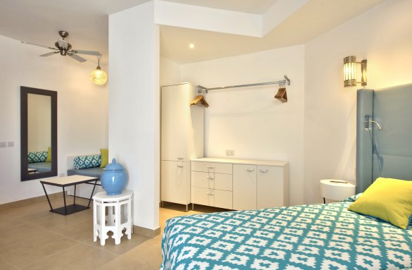 dbsanantonio_hotel_Family Room2_Malta-min