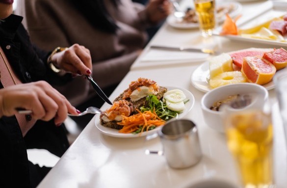 Seabank Day By The Pool Food